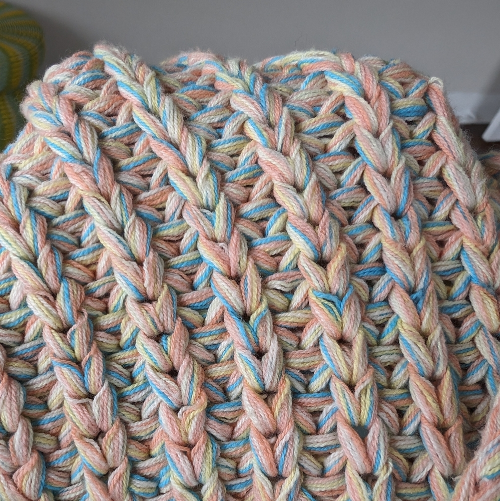 SOLD - Free people chunky knitted Hoopla Vest - Picture 10 of 11